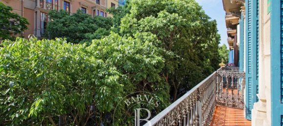 3 chambres Appartement à Eixample, Spain No. 79408 19