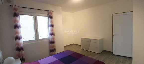 2 bedrooms Apartment in Pembroke, Malta No. 6890 6