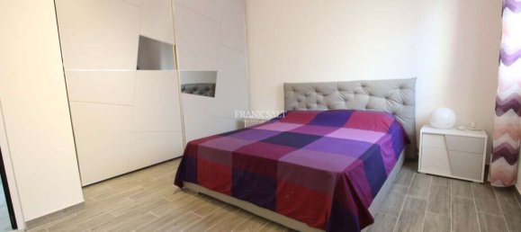 2 bedrooms Apartment in Pembroke, Malta No. 6890 4