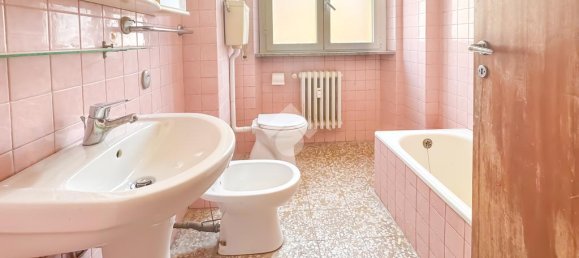 2 bedrooms Apartment in Chieti, Italy No. 273337 11