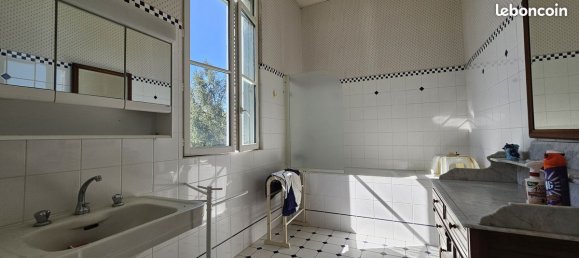 10 Schlafzimmer Schlösser in Loches, France, Nr. 73756 18