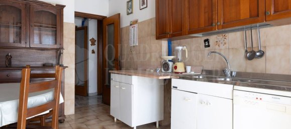 4 rooms Apartment in Rome, Italy No. 181921 17