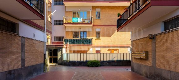 4 rooms Apartment in Rome, Italy No. 181921 39