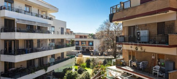 4 rooms Apartment in Rome, Italy No. 181921 33