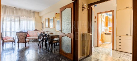 4 rooms Apartment in Rome, Italy No. 181921 45