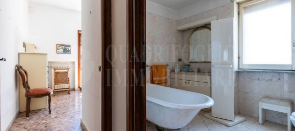 4 rooms Apartment in Rome, Italy No. 181921 27