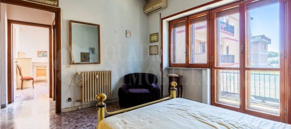 4 rooms Apartment in Rome, Italy No. 181921 20