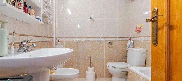 Apartamento de 2 dormitorios en Alicante, Spain No. 191014 17