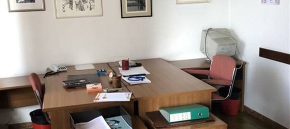 Armazém de 2 divisões em Calderara di Reno, Italy N.º 70848 7