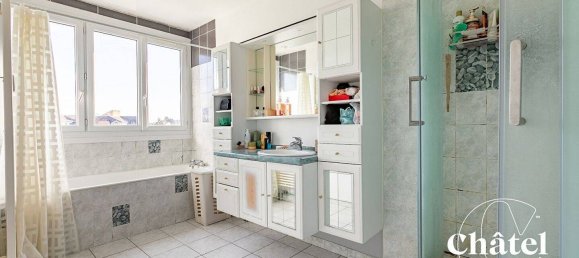 3 bedrooms Apartment in Compiegne, France No. 159990 9