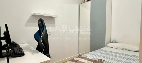 4 bedrooms Apartment in Santa Coloma de Gramenet, Spain No. 161157 5