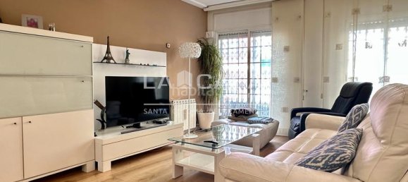 4 bedrooms Apartment in Santa Coloma de Gramenet, Spain No. 161157 8