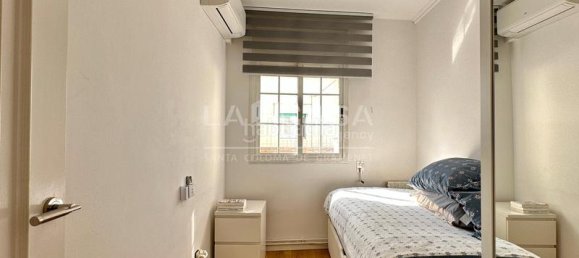 4 bedrooms Apartment in Santa Coloma de Gramenet, Spain No. 161157 28