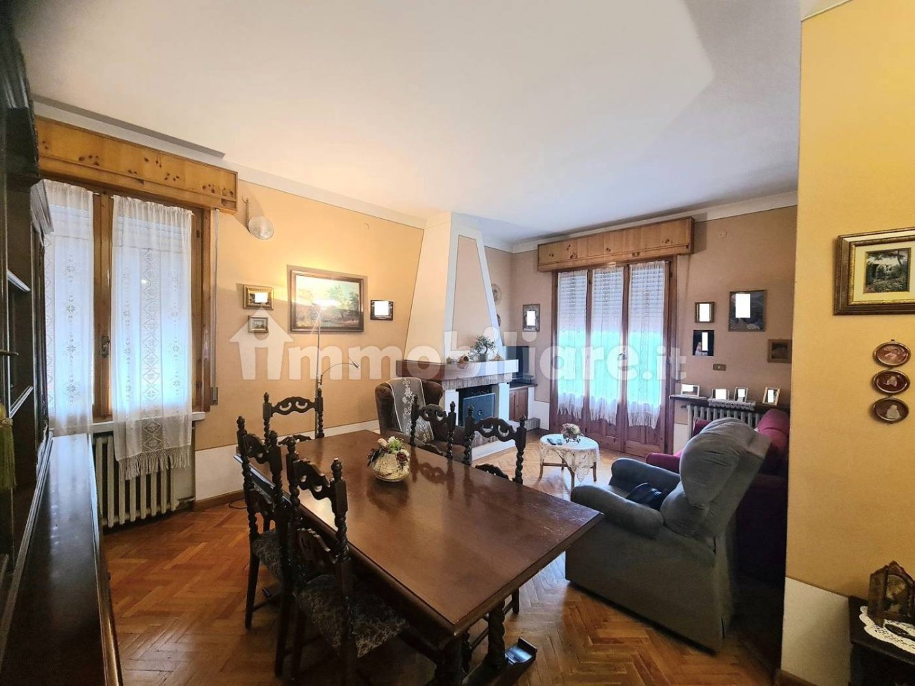 3 غرف نوم بانتهاوس في Reggio Emilia, Italy رقم 344989