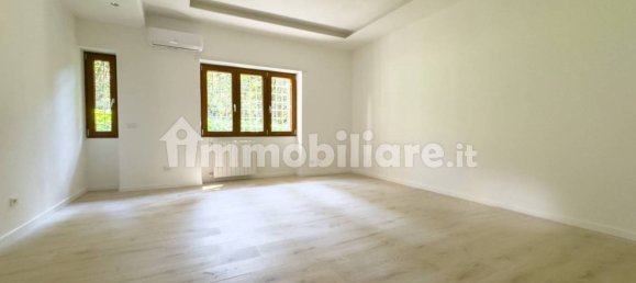 2 Schlafzimmer Wohnung in Rome, Italy, Nr. 294420 4