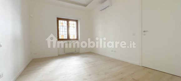 2 Schlafzimmer Wohnung in Rome, Italy, Nr. 294420 12