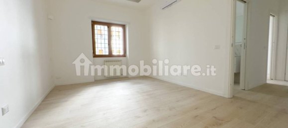 2 Schlafzimmer Wohnung in Rome, Italy, Nr. 294420 11