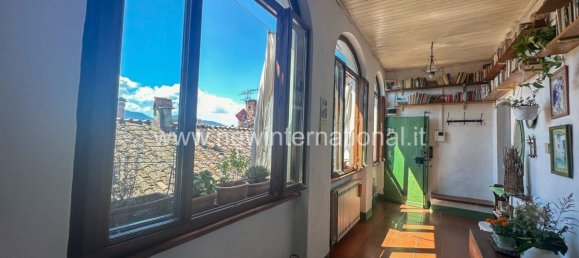 Apartamento de 2 dormitorios en Lucca, Italy No. 377442 13