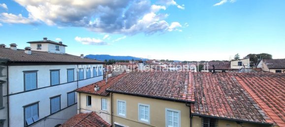 Apartamento de 2 dormitorios en Lucca, Italy No. 377442 16