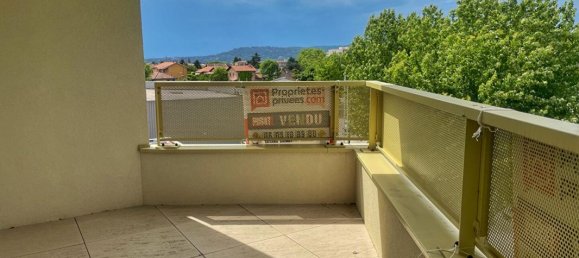 Apartamento T2 em Rillieux-la-Pape, France N.º 320882 4