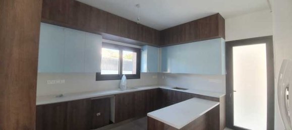 3 chambres Villa à Pyrgos, Cyprus No. 19956 2