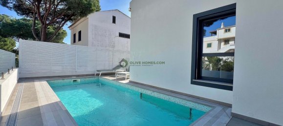 4 bedrooms House in Quarteira, Portugal No. 106693 9