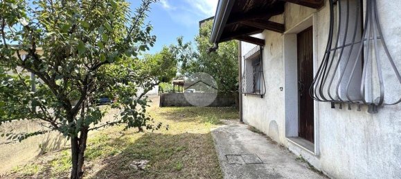 4 bedrooms Villa in Salzano, Italy No. 259310 12