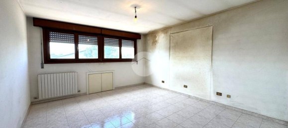 4 bedrooms Villa in Salzano, Italy No. 259310 17