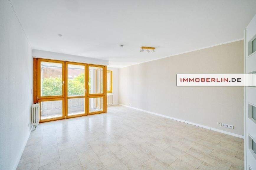 Квартира с 4 комнатами в Барним, Германия № 365095