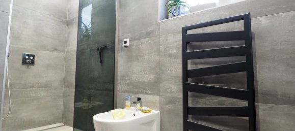 Дом с 5 спальнями в Брюмат, Франция № 74935 26