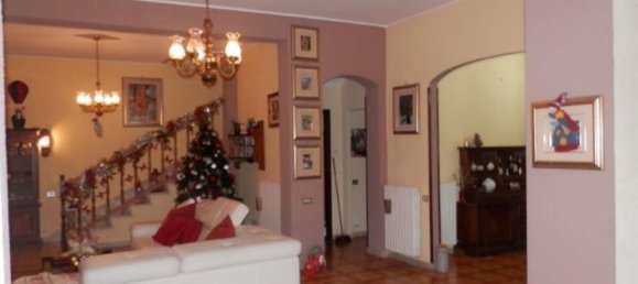 7 rooms Apartment in Nemi, Italy No. 9714 8