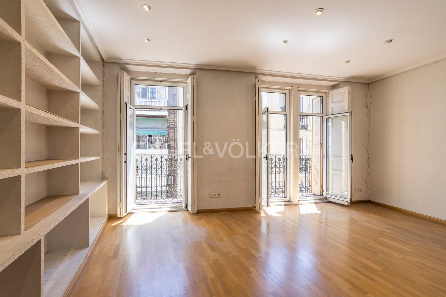 2 bedrooms Apartment in Madrid, Spain No. 137338