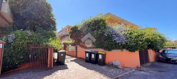 2-salle Appartement à Anzio, Italy No. 276509 17