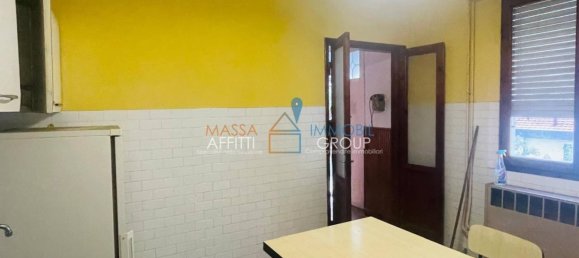 3 bedrooms Villa in Massa, Italy No. 131909 10