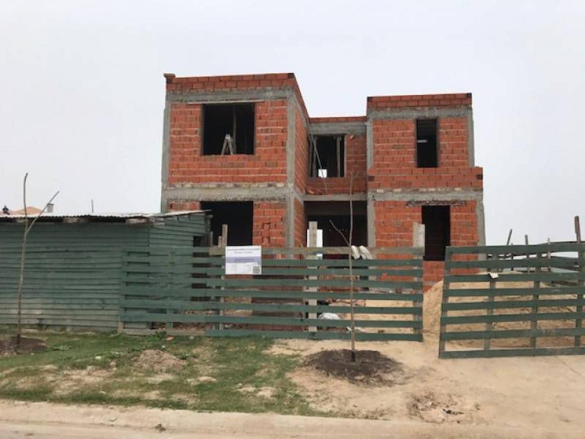 3 غرف نوم منزل في Tigre, Argentina رقم 17275