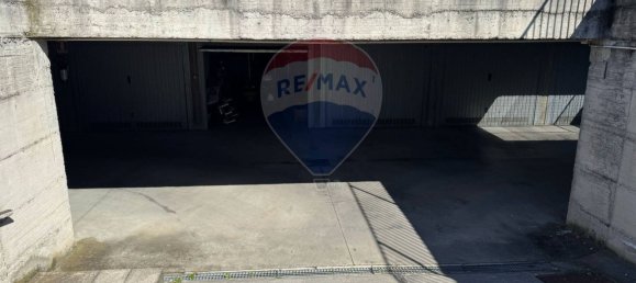 3 rooms Apartment in Pavia, Italy No. 5536 16