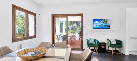 5 غرف نوم فيلا في Cadiz, Spain رقم 25934 42