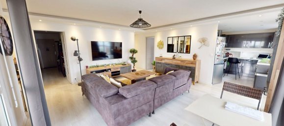 3 bedrooms Apartment in Le Havre, France No. 362009 3