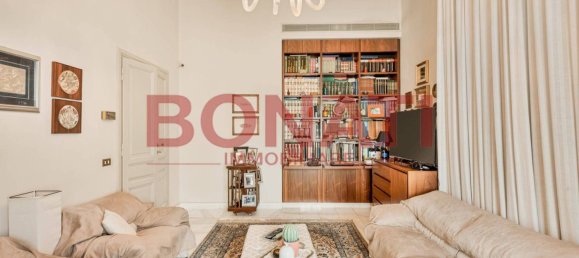 5 bedrooms Villa in Viareggio, Italy No. 280805 33