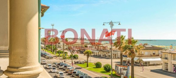 5 bedrooms Villa in Viareggio, Italy No. 280805 5