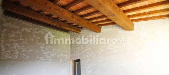 2 bedrooms House in Larciano, Italy No. 173777 4