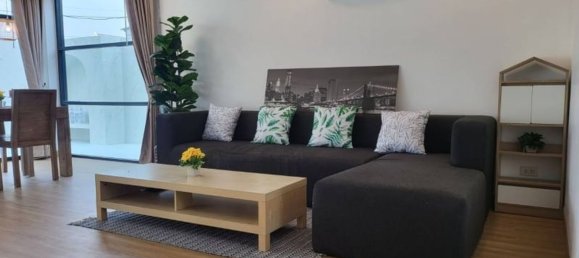 4 bedrooms House in Chiang Mai, Thailand No. 27186 3