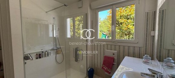 5 bedrooms House in Ploeren, France No. 312320 11