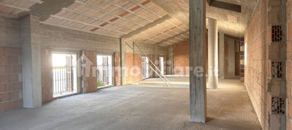 4 Schlafzimmer Wohnung in Nereto, Italy, Nr. 164888 10