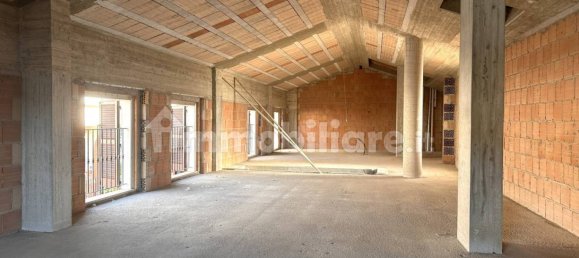 4 Schlafzimmer Wohnung in Nereto, Italy, Nr. 164888 9