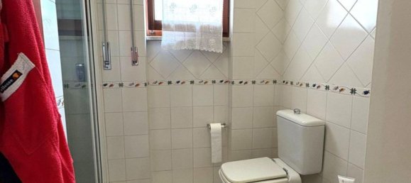 8 rooms Apartment in Massa, Italy No. 303828 15