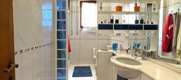 8 rooms Apartment in Massa, Italy No. 303828 14