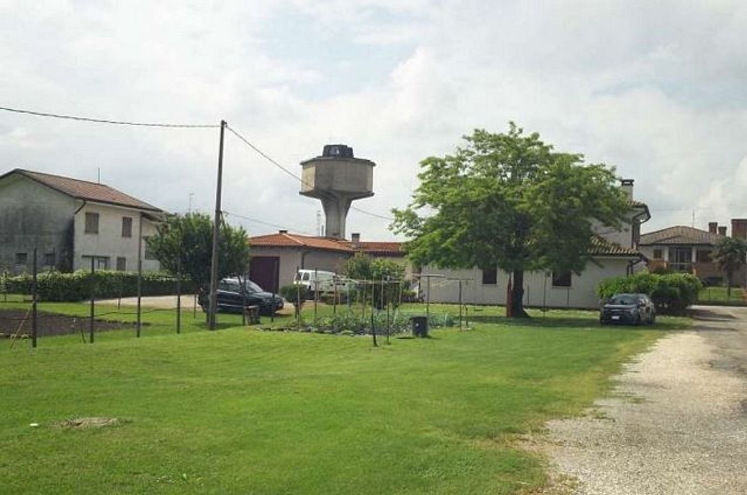 2978m² Land in Frassinelle Polesine, Italy No. 293105