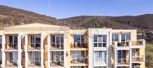 4 bedrooms Penthouse in Sveti Vlas, Bulgaria No. 1239 6