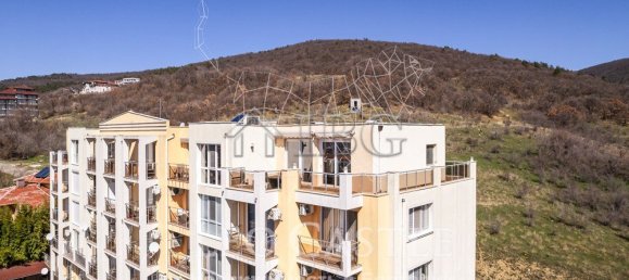 4 bedrooms Penthouse in Sveti Vlas, Bulgaria No. 1239 5
